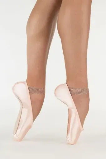 Bloch — Signature Rehearsal — Pointe Shoes — Hummelstown, PA — The Dancer's Pointe Bloch — Signature Rehearsal — Pointe Shoes — Hummelstown, PA — The Dancer's Pointe