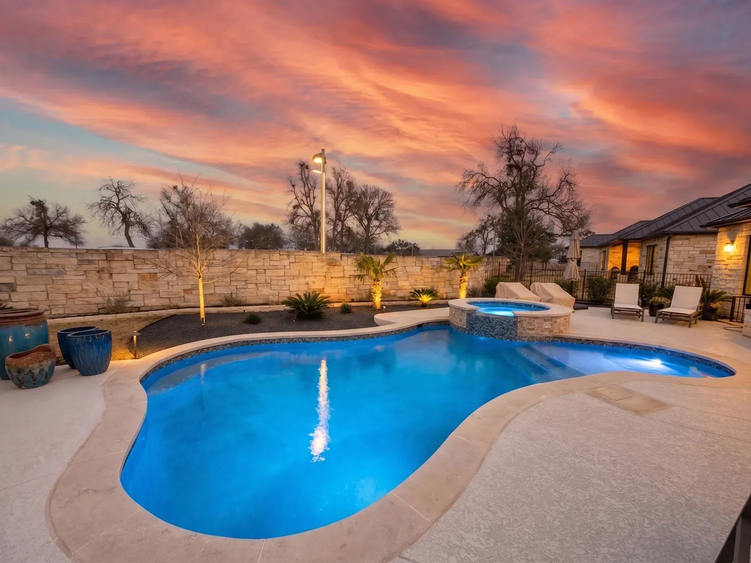 custom pool built by Darnell Pools in Austin, TX.