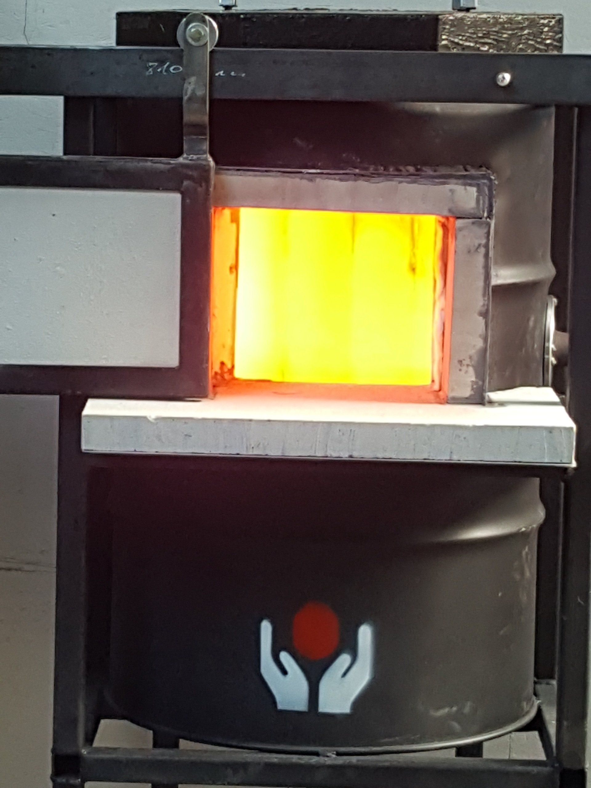 Glasblazen, Demonstraties, mini workshop, Het Oude Ambacht, Heet glas,Glasblazen, Kunst, onderwijs, workshops, teambuilding, MBO, mini workshops, Het oude ambacht, Leren,