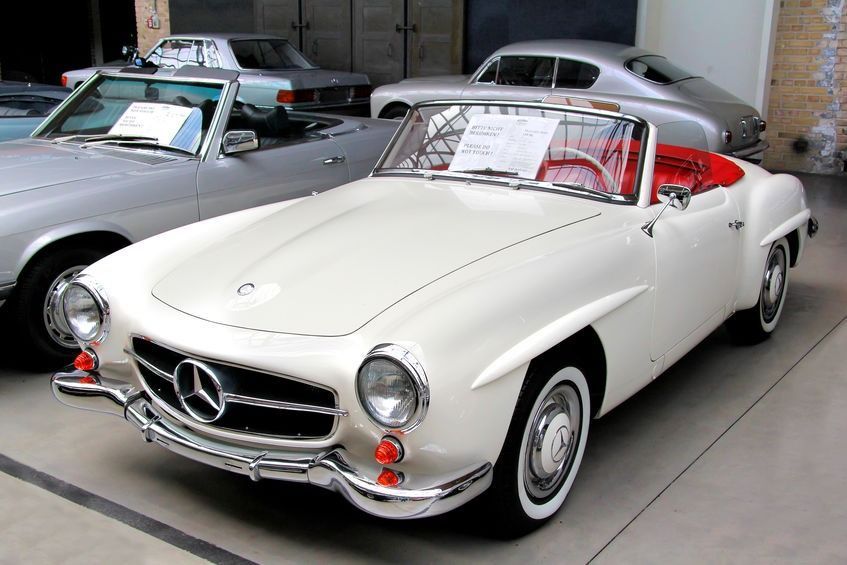 Mercedes-Benz | Gold Wing Motors