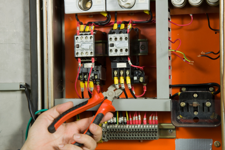 electricians Ealing