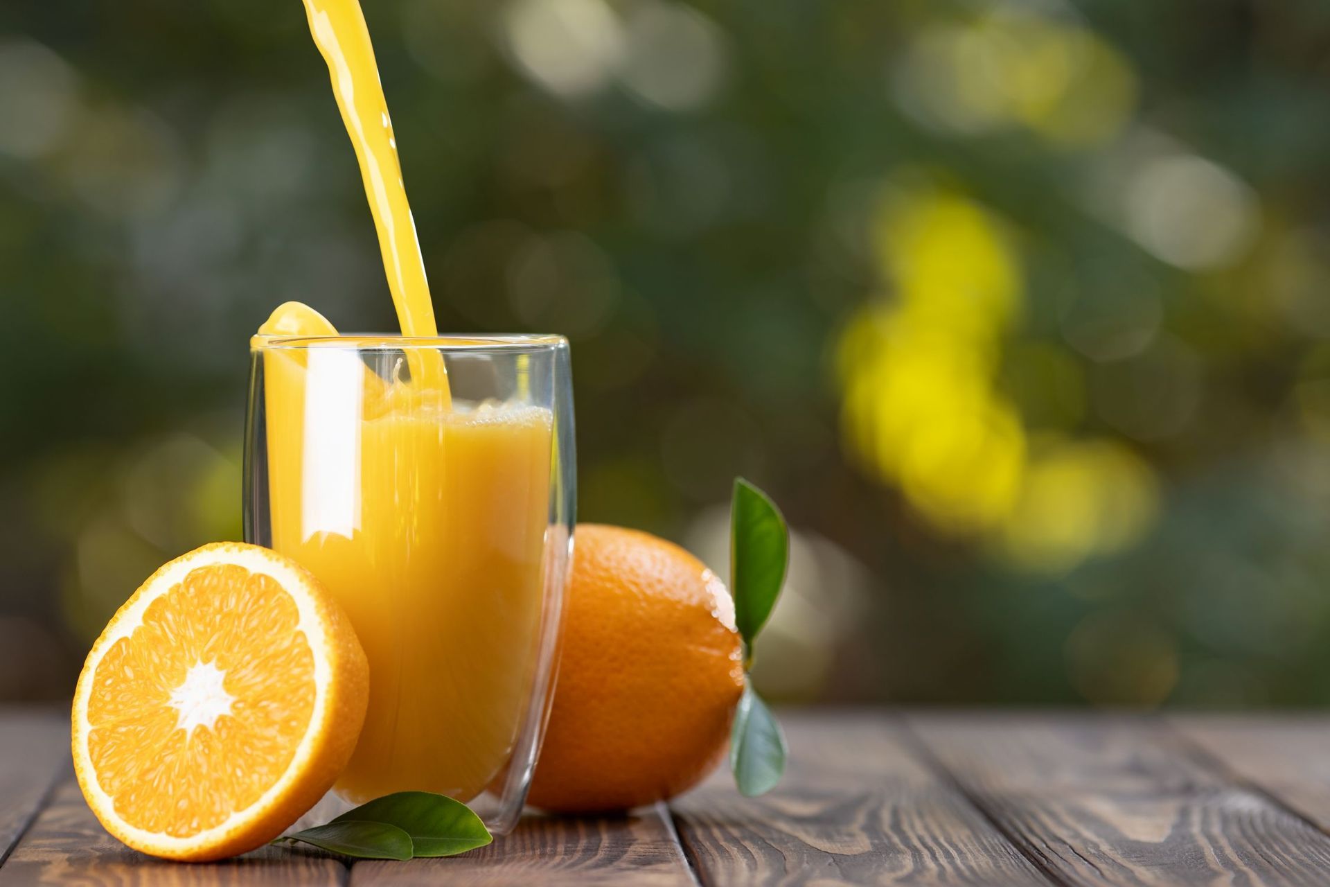 Learn which drinks harm kids’ teeth and discover alternatives here.