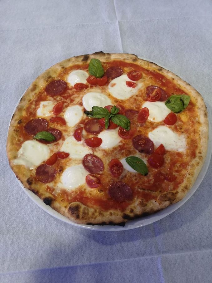 pizzeria