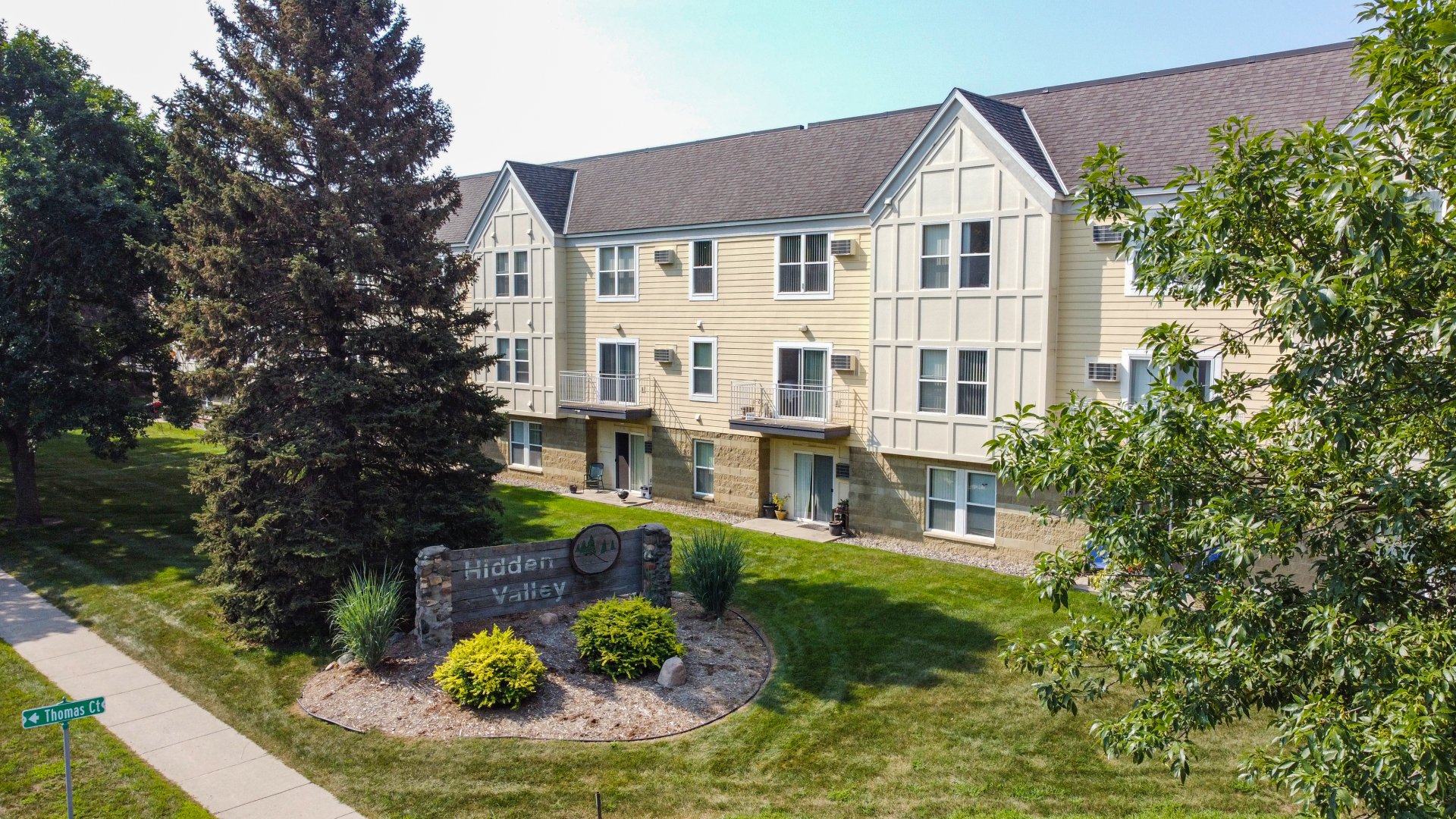 Northfield, MN Rentals Maple Trails Apartments Hegenes Properties