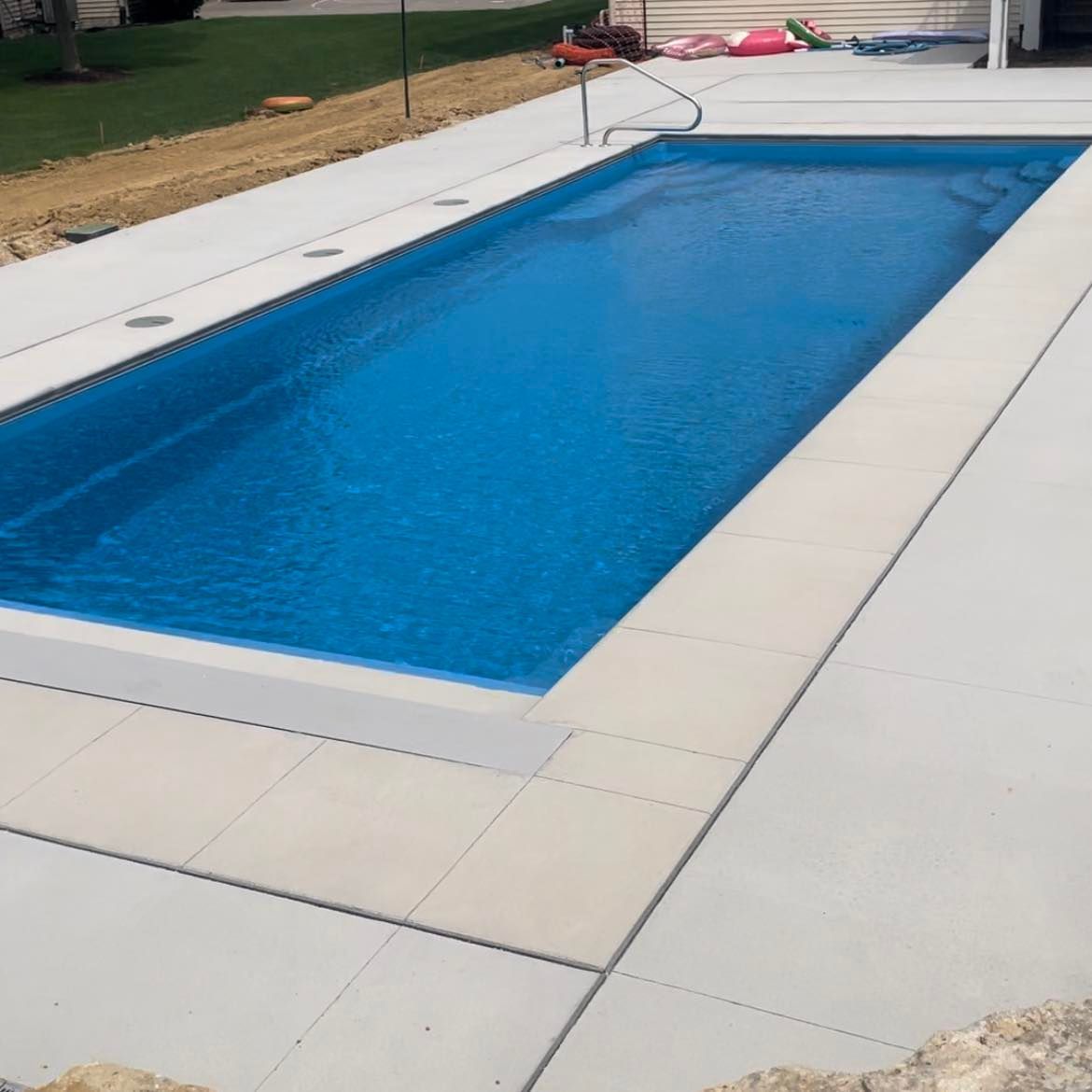 Patio with a Table and Chairs – Moline, IL – QCFI Concrete & Masonry Patio with a Table and Chairs – Moline, IL – QCFI Concrete & Masonry
