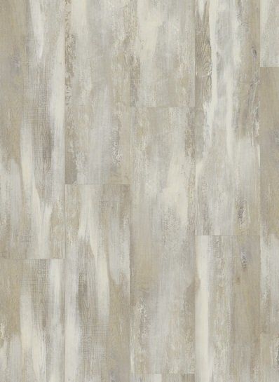 Lichtgekleurde, verweerde houten vloer met verticale planken in beige en grijze tinten.