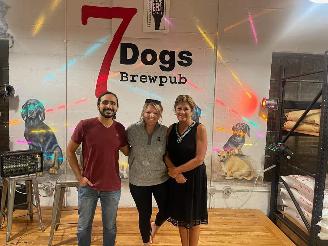 7 Dogs Brewpub | Centre Care