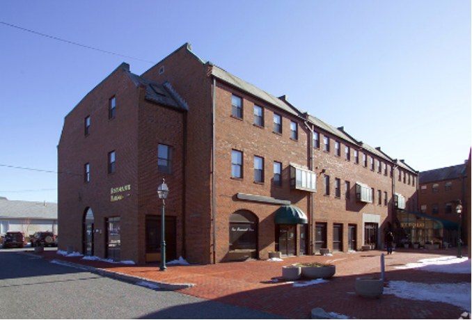 ONE FINANCIAL PLACE exterior