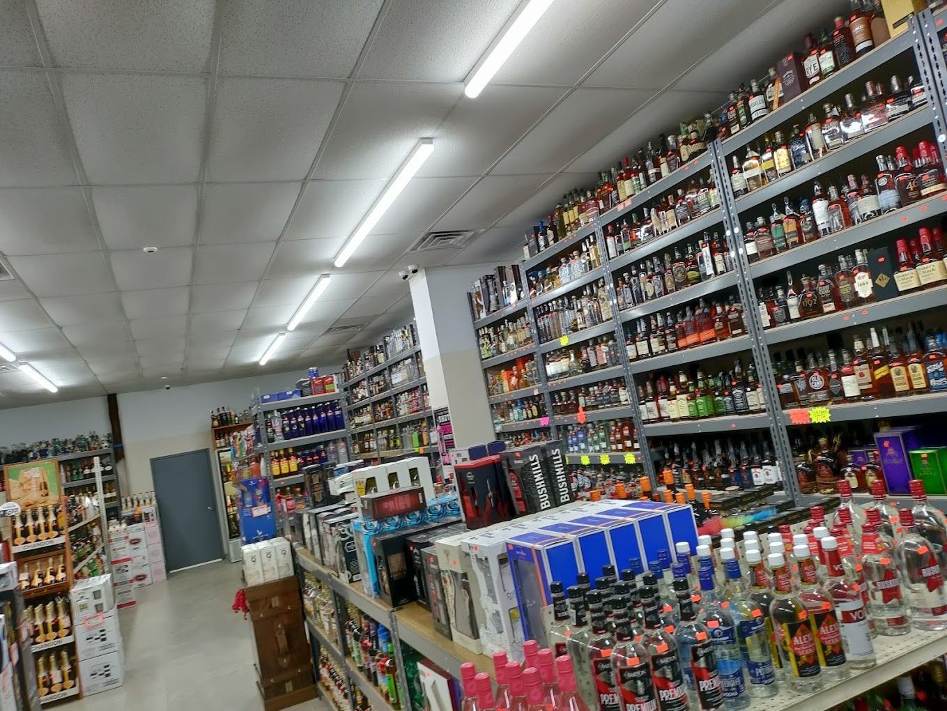 liquor store wine