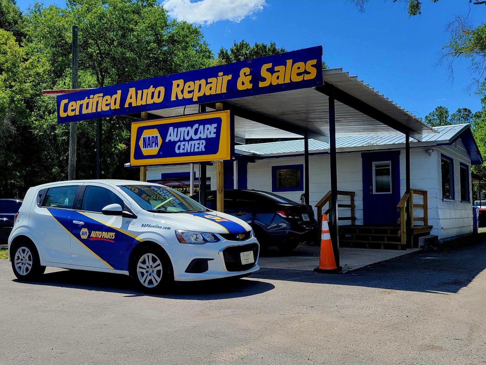 Establishment And Car | Tampa, FL | Certified Auto Repairs and Sales