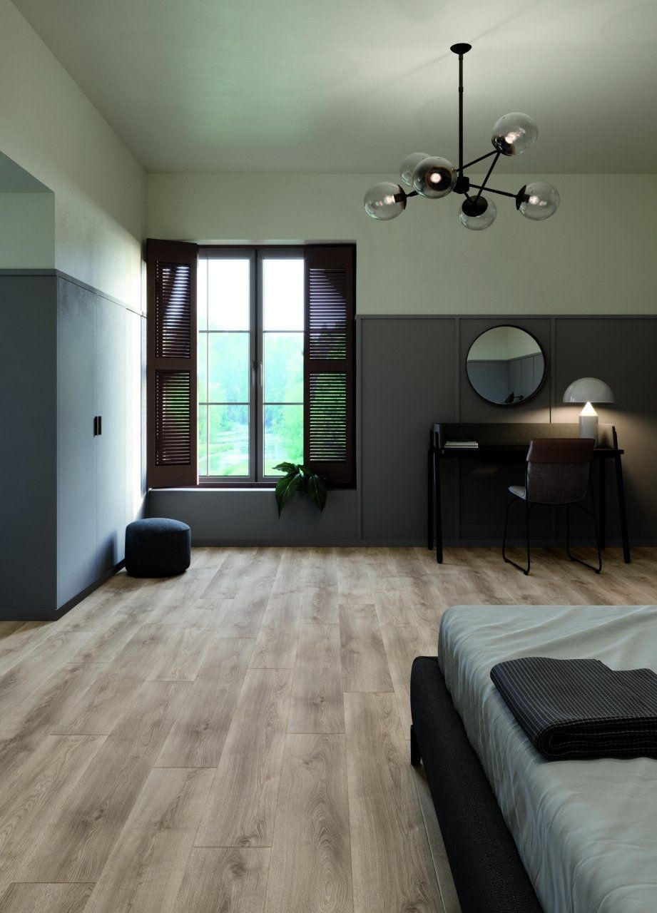 Sherman Oak 22221