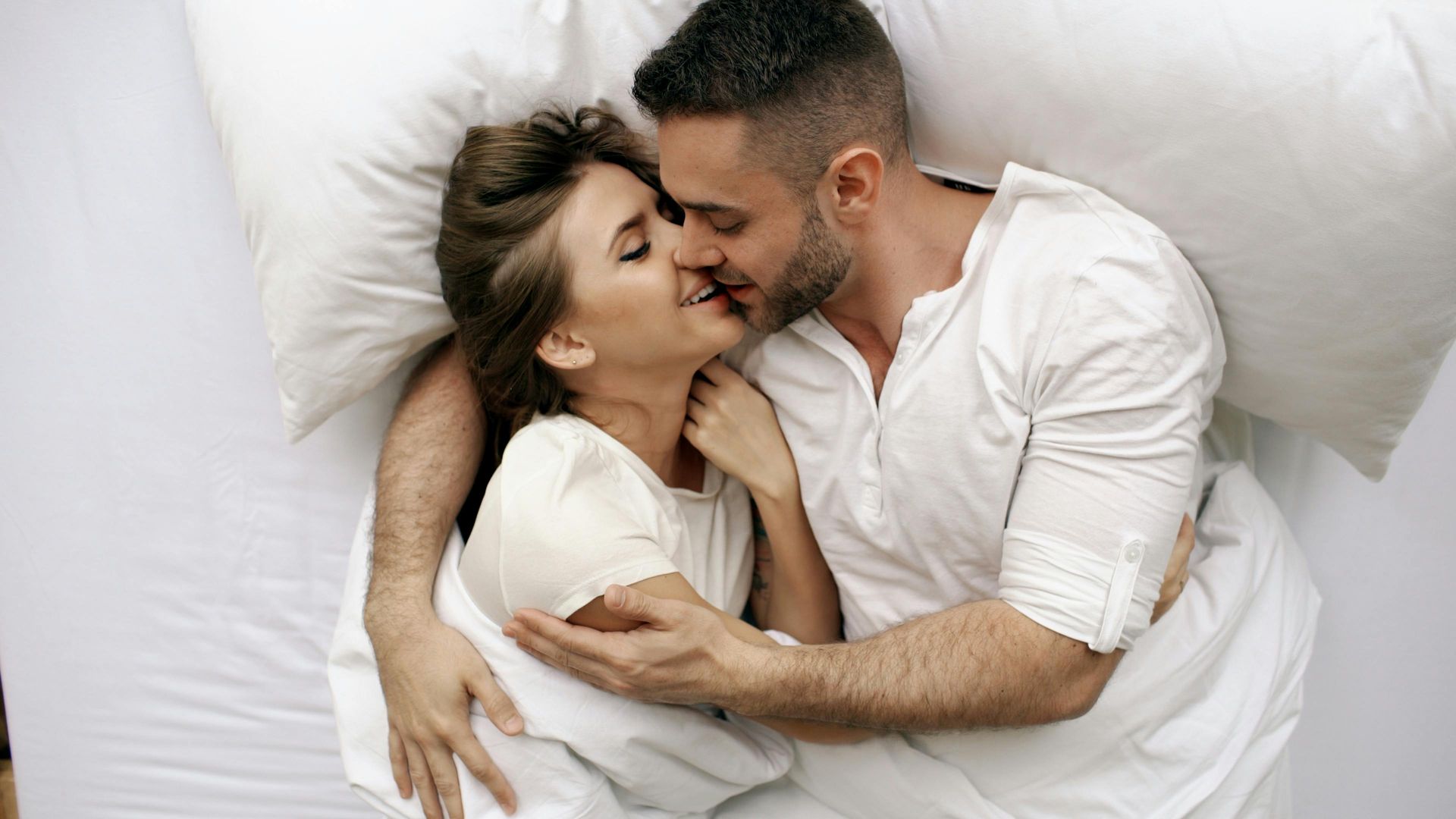 Intimacy therapy for couples to restore genuine connection