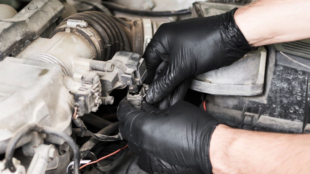 signs-of-bad-spark-plugs
