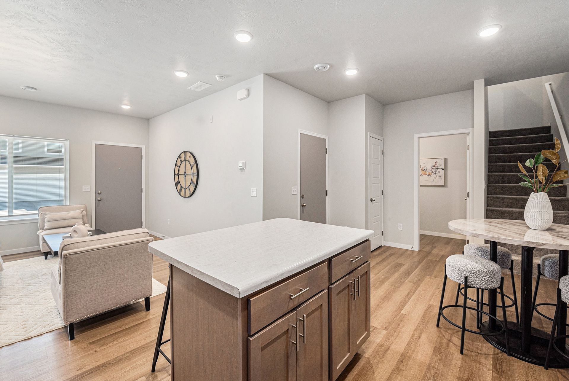 Kitchen with island