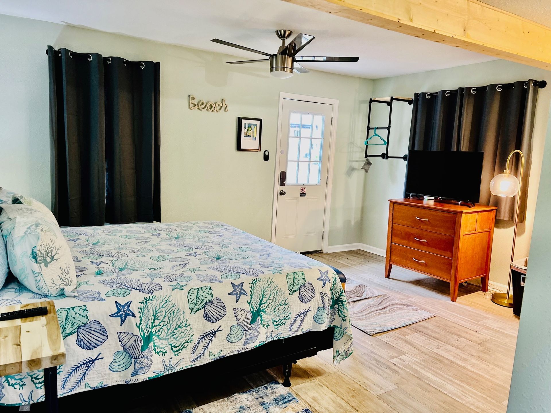 guest-suite-bed