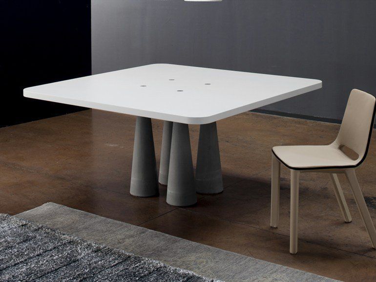 Still Table
