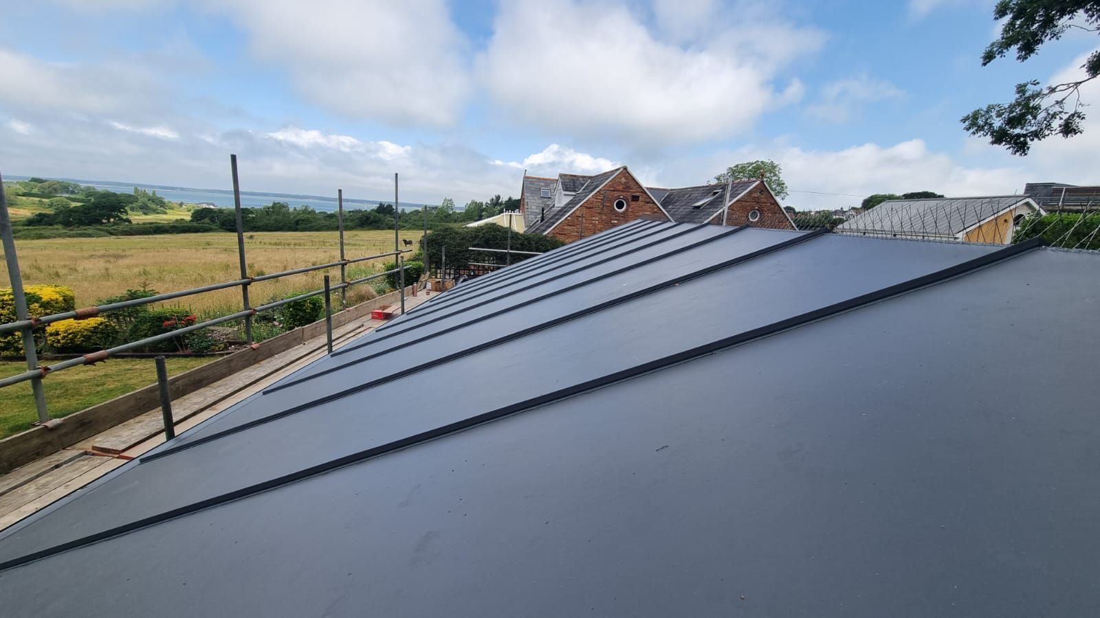 Double garage roof replaced using the Sarnafil system from Sika
