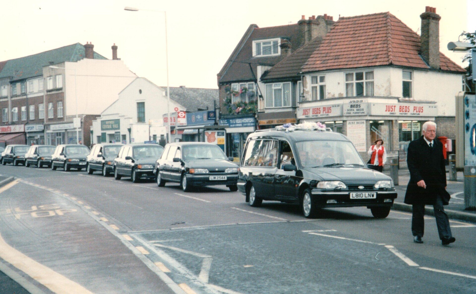 Local funeral directors | Hayes, Hanwell & Ickenham | A. Cain (Funeral