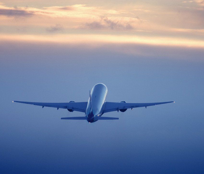 Aeroplane in flight