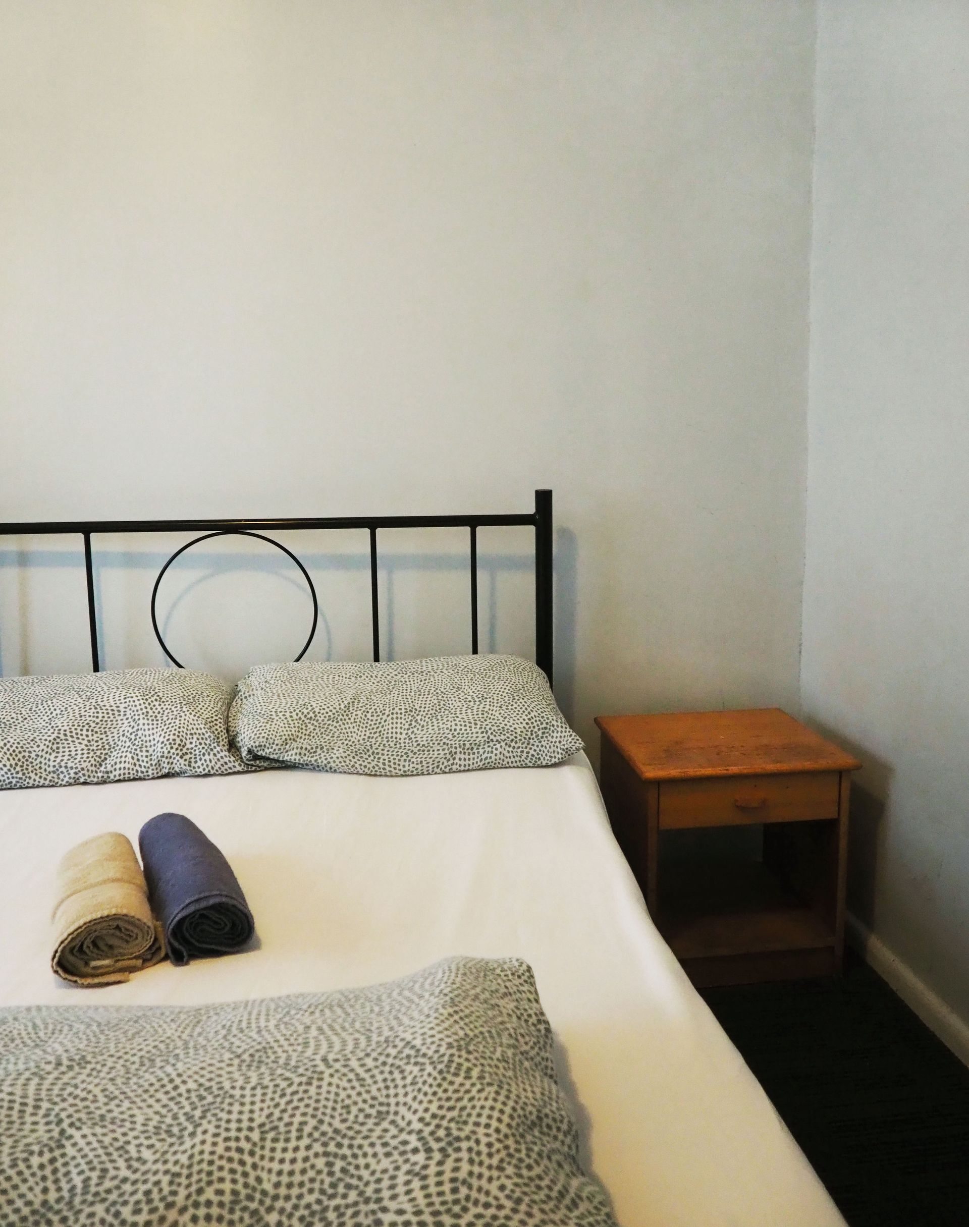 Double private room at Pint on Punt Backpackers Hotel in St Kilda