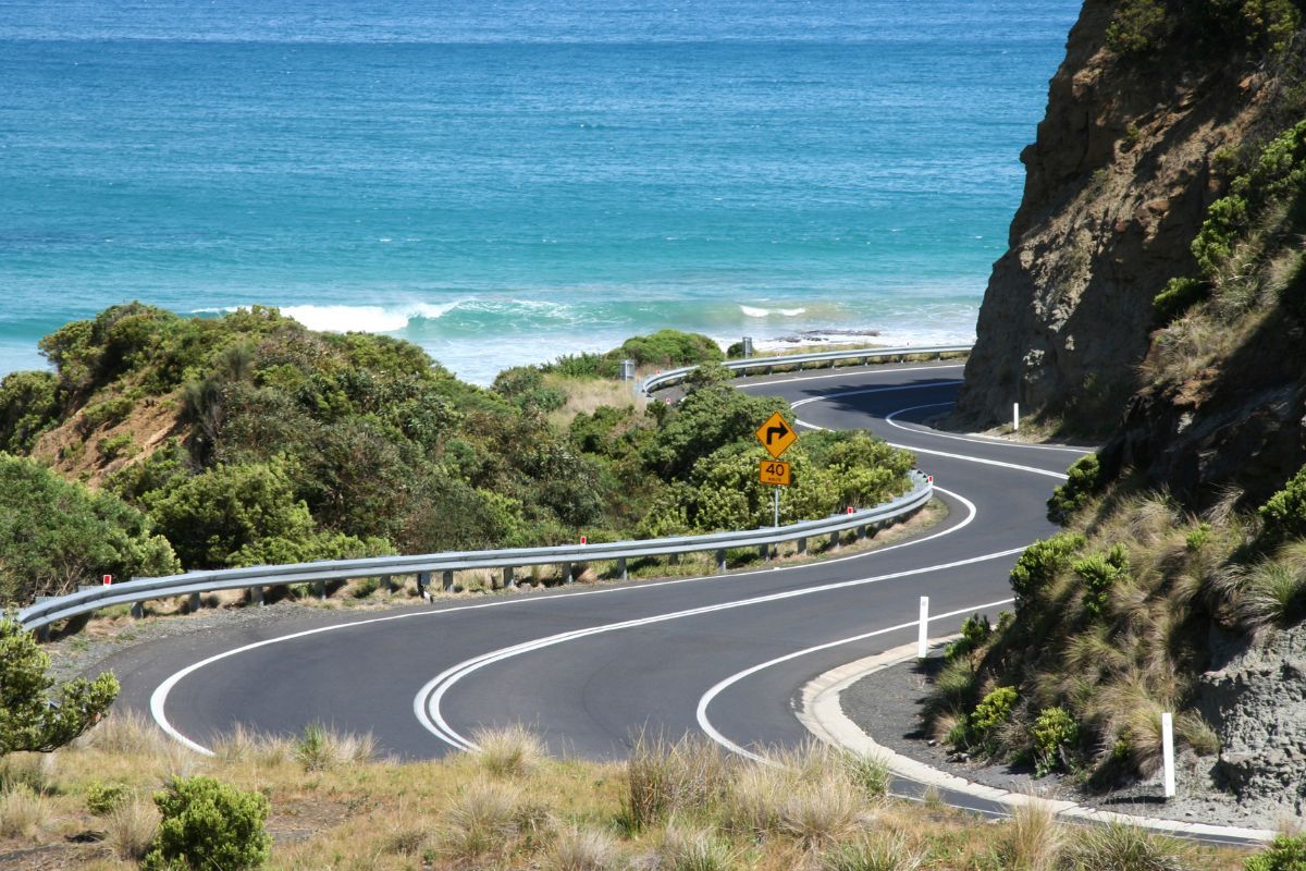 Go on a day trip from Melbourne to Great Ocean Road