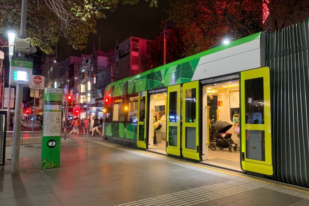 explore melbourne without car