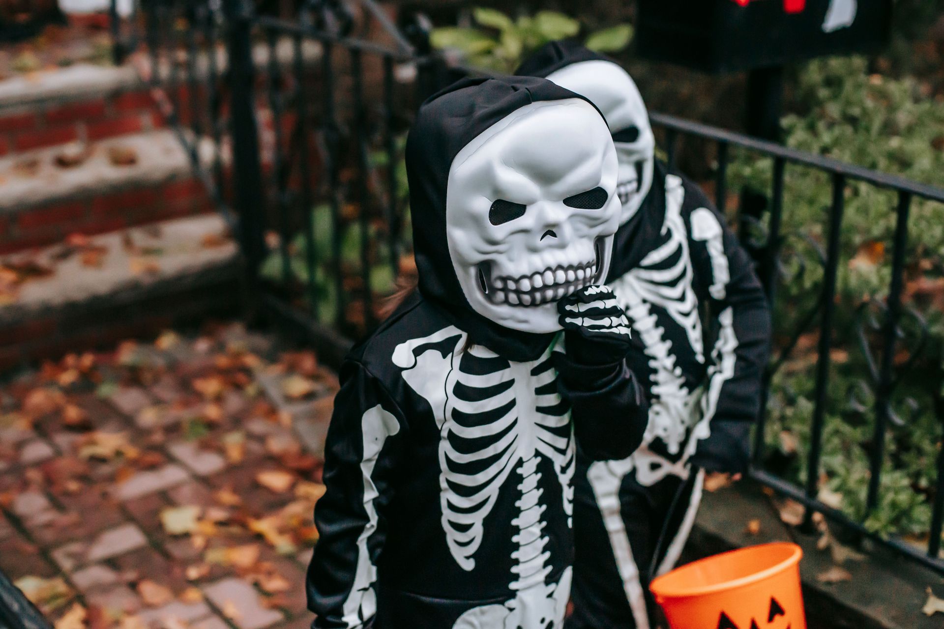 Check age restrictions & costume rules