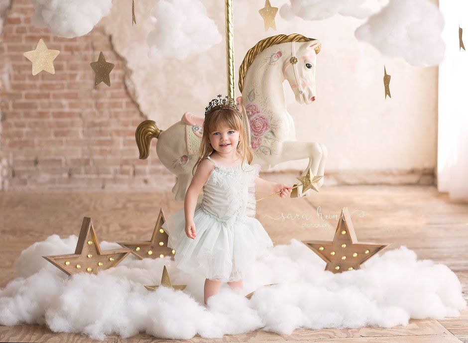 Girl holding a star in front of a horse — Pearland, TX — Sara Hunt Photography