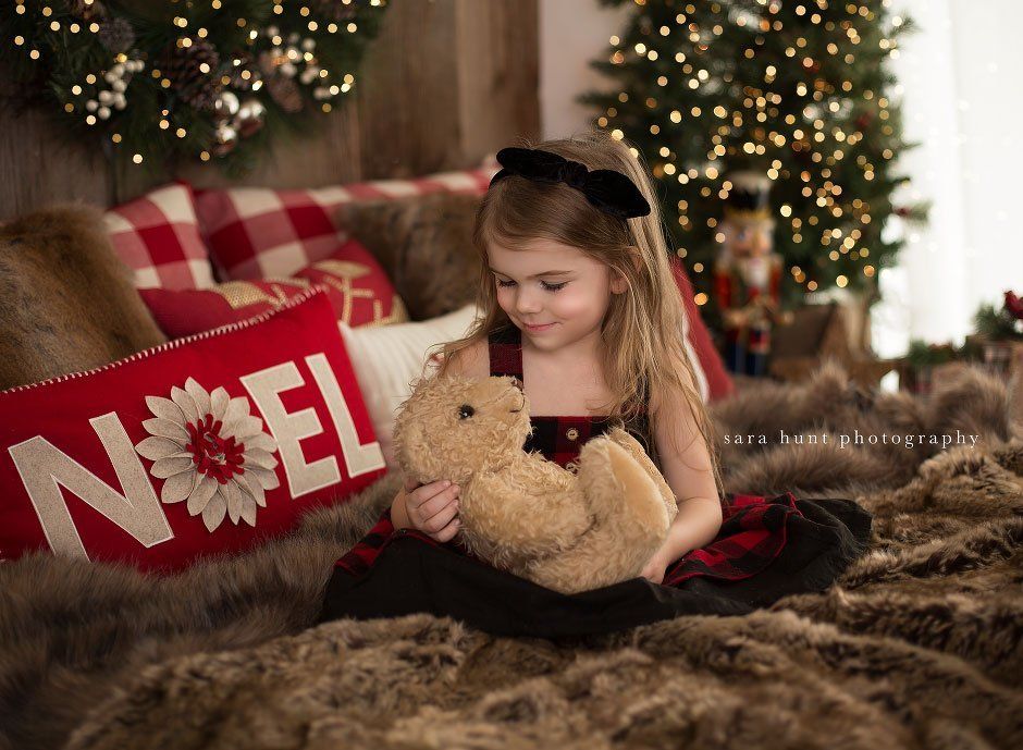 Girl playing with her teddy bear — Pearland, TX — Sara Hunt Photography