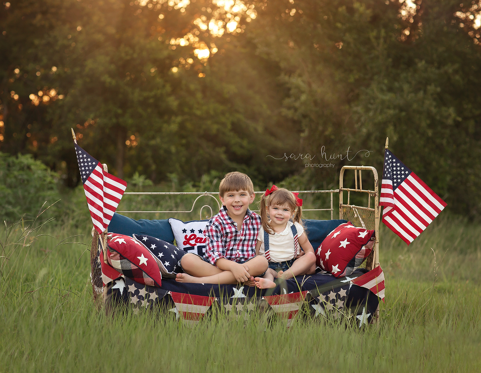 Siblings sitting on the couch — Pearland, TX — Sara Hunt Photography