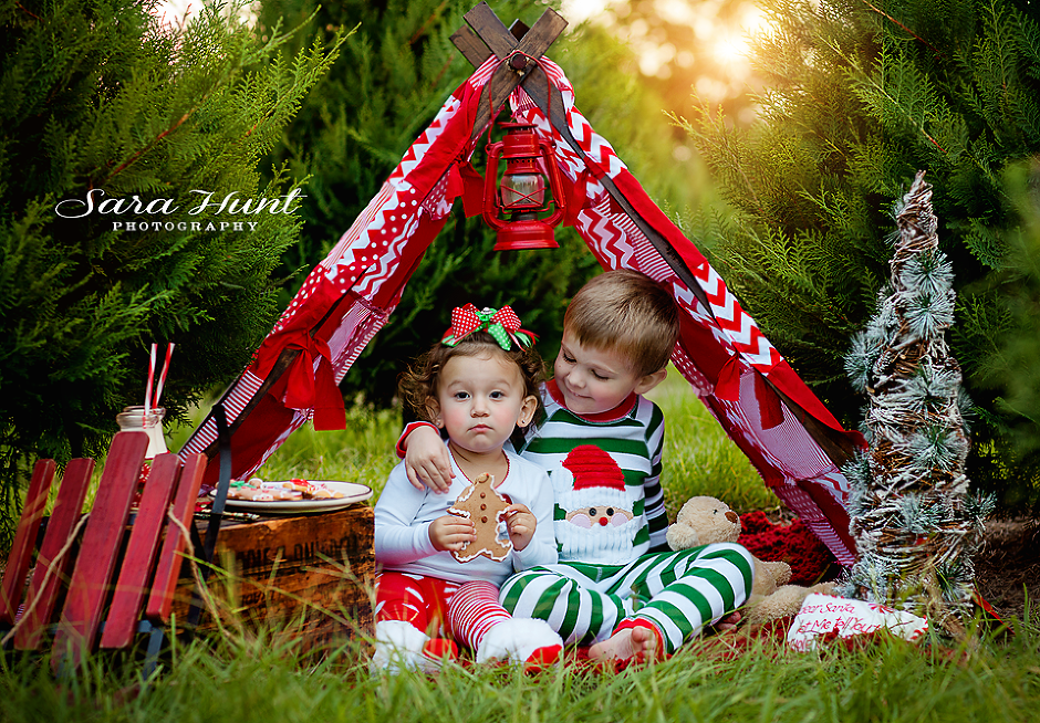 Christmas Tree Image — Kids Bonding Outdoors in Pearland, TX Christmas Tree Image — Kids Bonding Outdoors in Pearland, TX