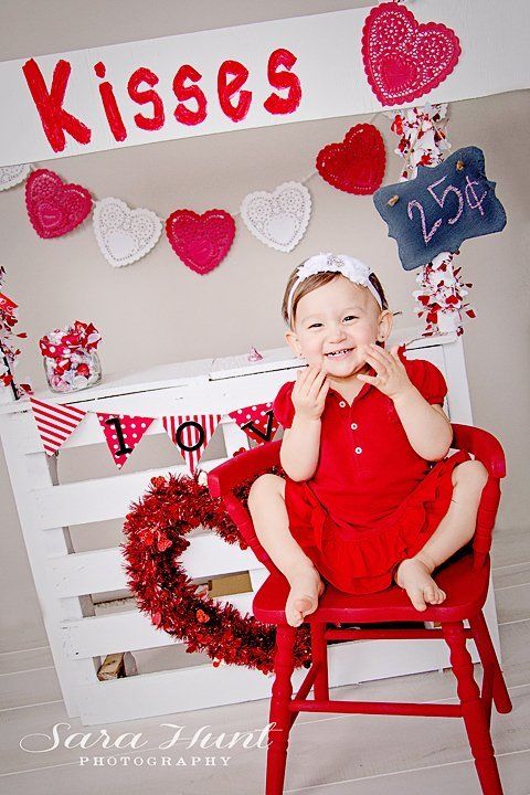 Sara Hunt's Mr. Valentine Photography — Smiling Girl in Pearland, TX Sara Hunt's Mr. Valentine Photography — Smiling Girl in Pearland, TX