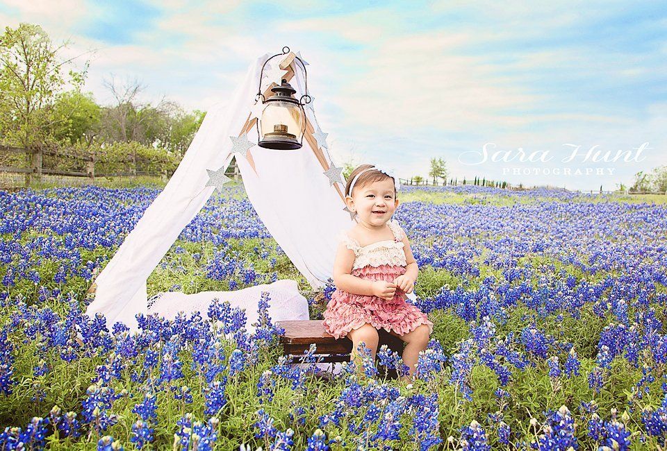 Field of Bluebonnets Photoshoot — Girl Sitting in Field of Bluebonnets in Pearland, TX