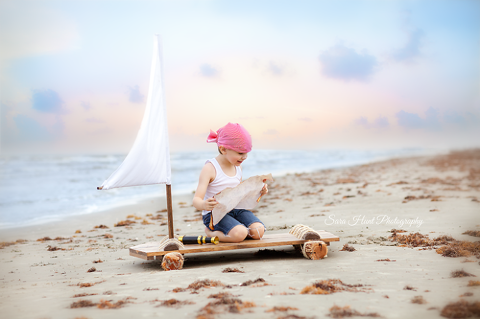 Boy pirate looking at the map — Pearland, TX — Sara Hunt Photography