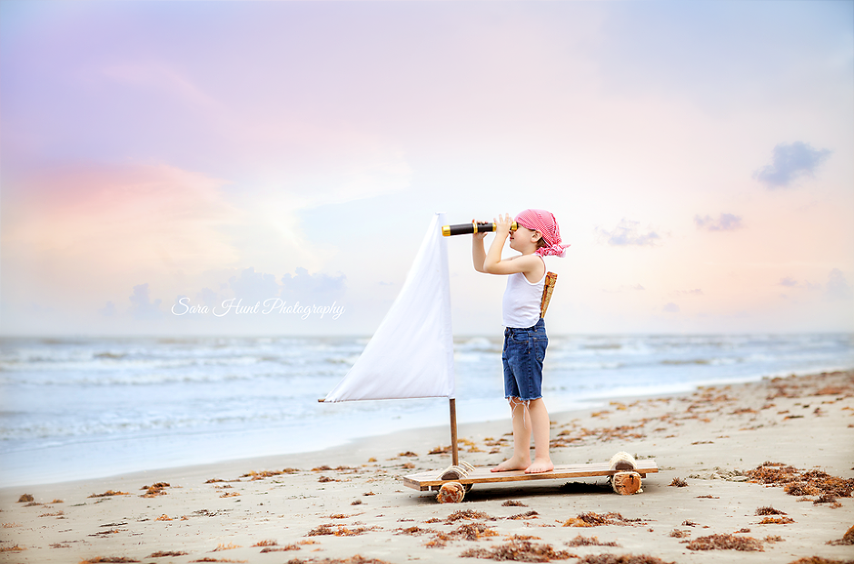 Boy pirate looking at the telescope — Pearland, TX — Sara Hunt Photography