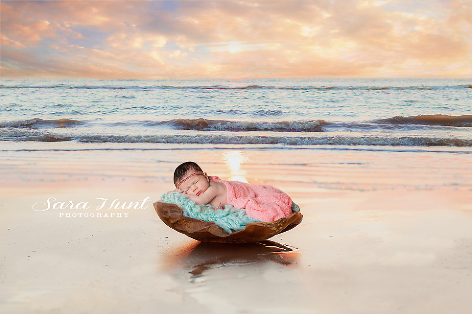 Avery Grace Session — Baby Girl Sleeping in Seashore in Pearland, TX Avery Grace Session — Baby Girl Sleeping in Seashore in Pearland, TX