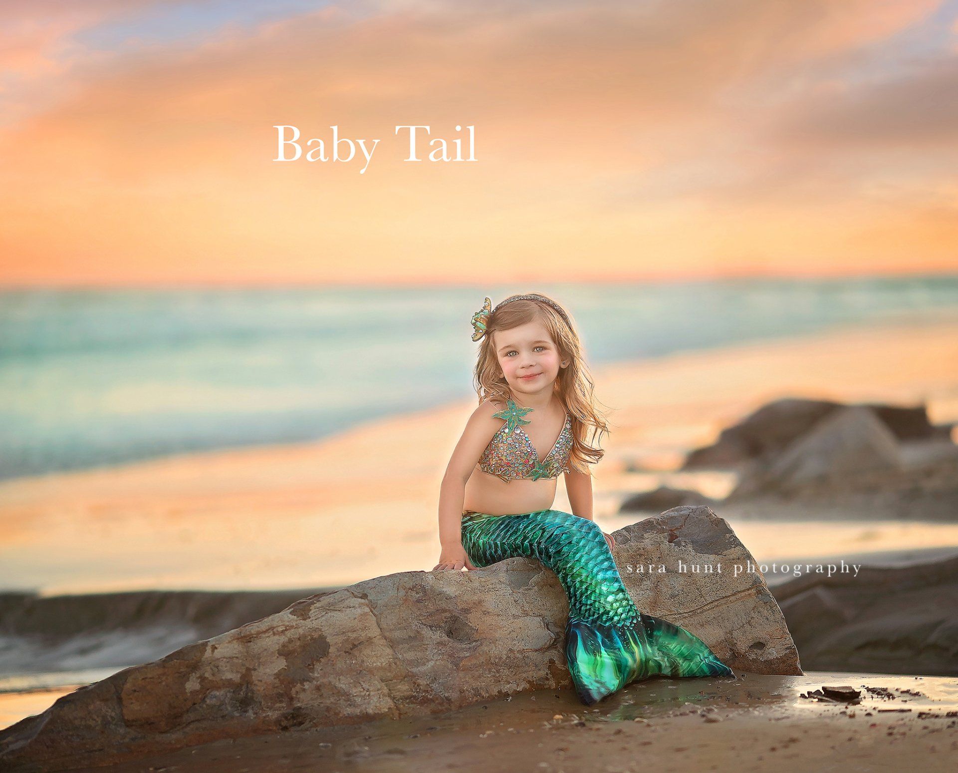 Green baby tail — Pearland, TX — Sara Hunt Photography
