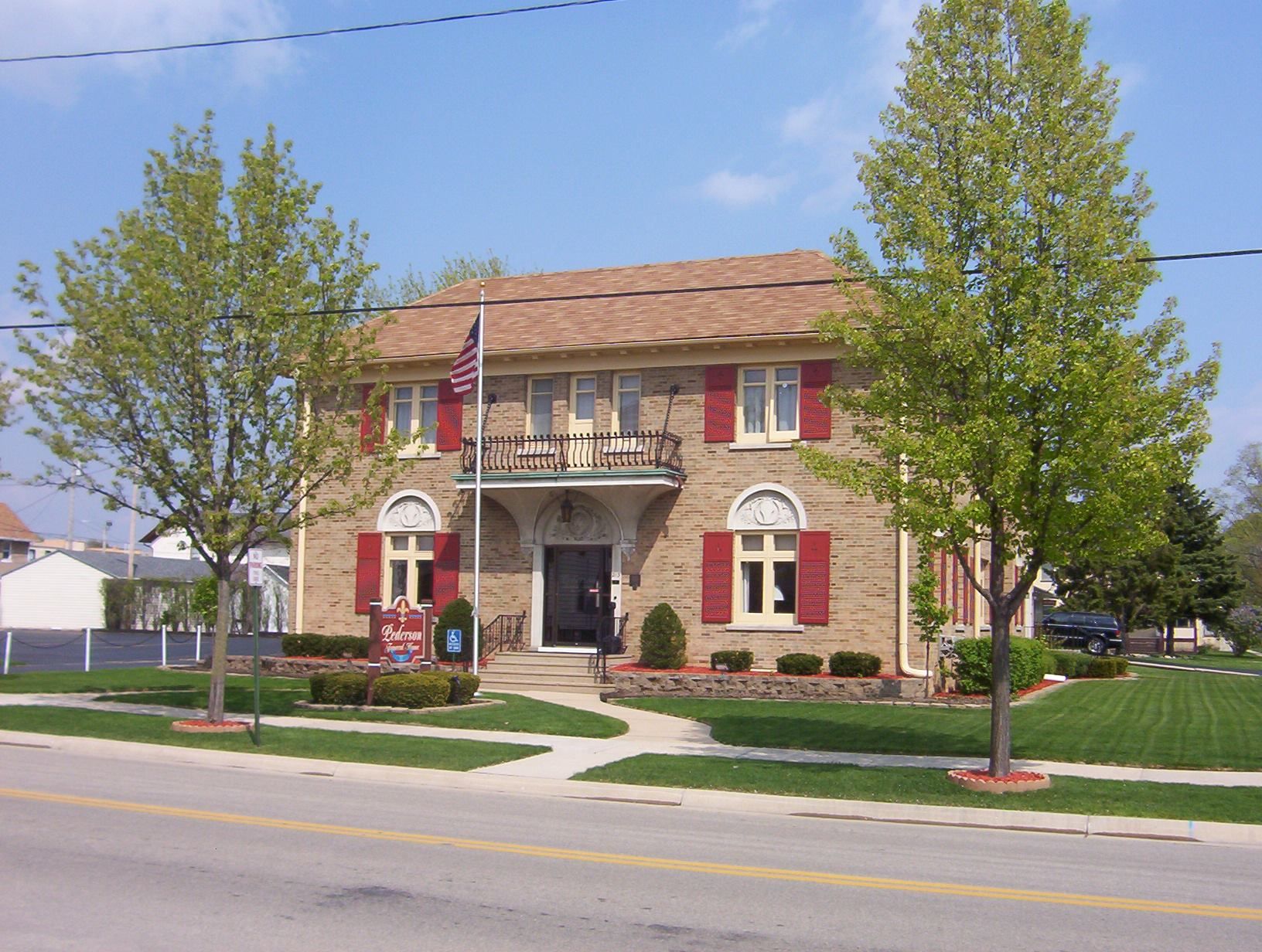 Pederson-Nowatka Funeral Home