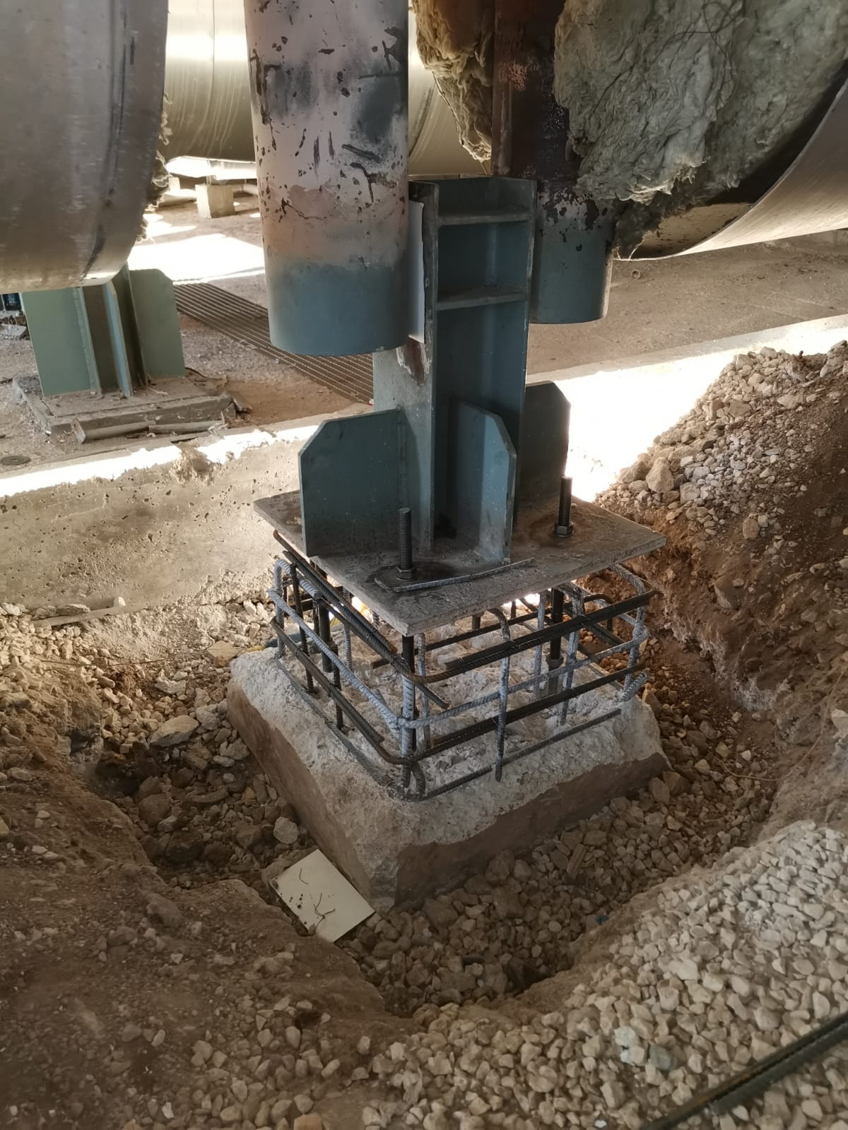 INDUSTRIAL CONSTRUCTION