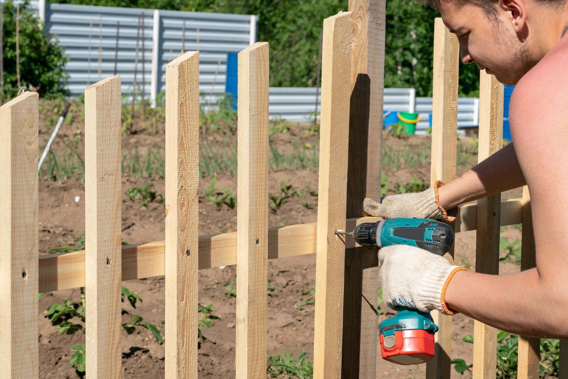Wood fence repair in Delavan, NY by KKR Fencing