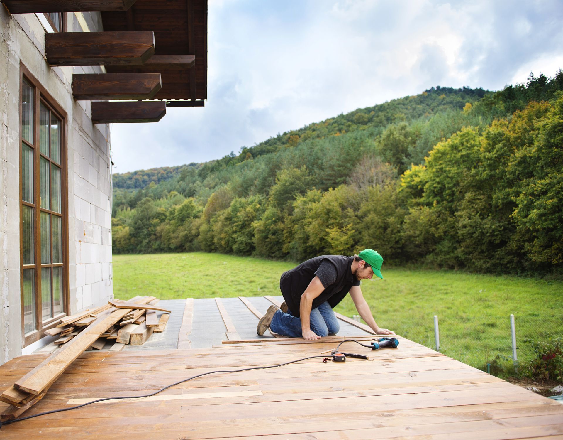 Custom deck construction in Delavan, NY by KKR
