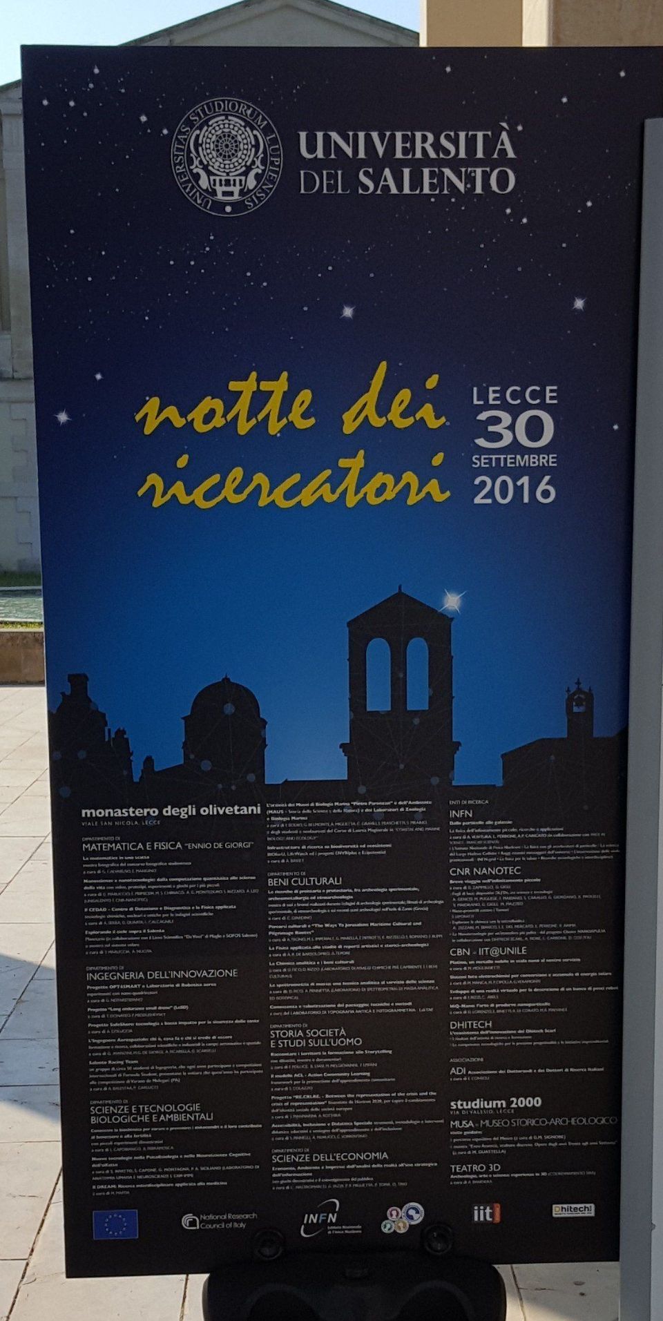tesi universitaria