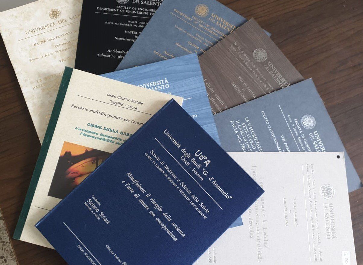 tesi universitarie