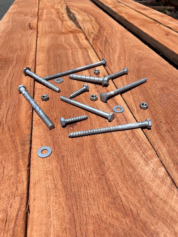 CUP HEAD BOLT & NUT 
(CUP HEAD - GALVANISED)