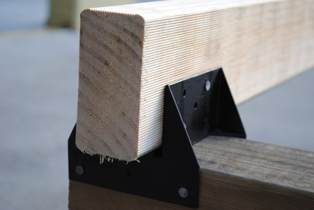 JOIST CONNECTOR -THE POSITIVE CONNECTION BETWEEN JOIST AND BEARER