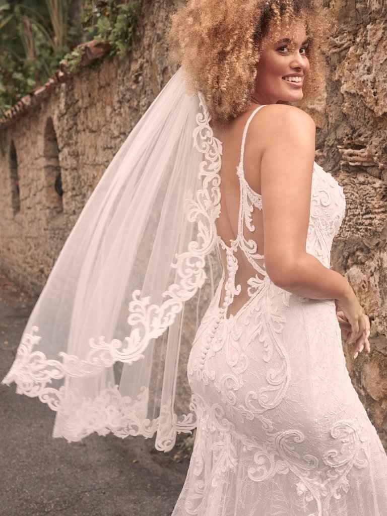 Style: Esther