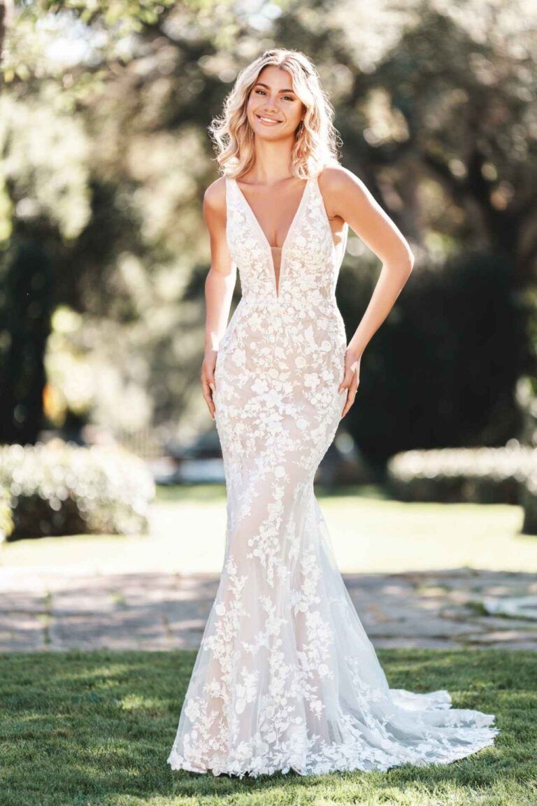 Style: R3760 – Coming Soon