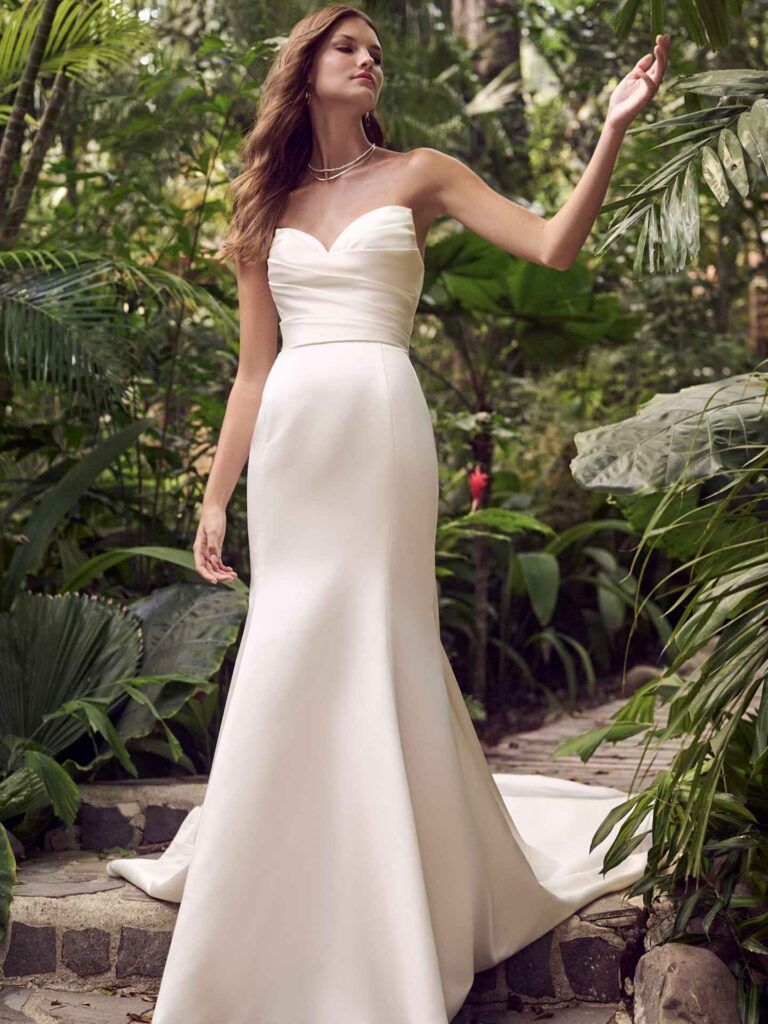 Style: HILO MARIE