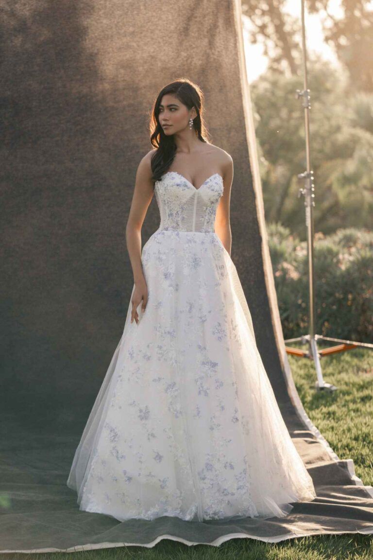 Style: C722