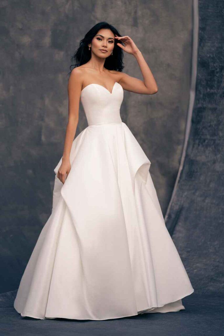 Style: C703